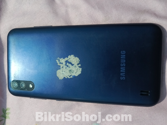 Samsung M01